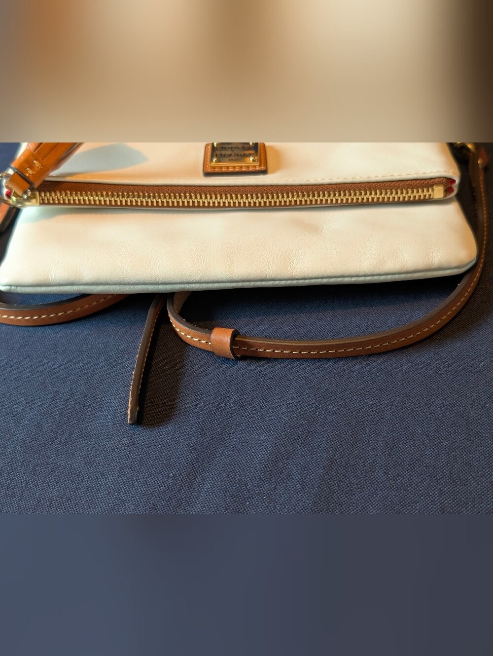 Dooney and Bourke Crossbody bag Leather - Picture 13 of 16